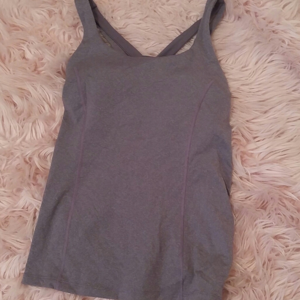 Workout tank top
